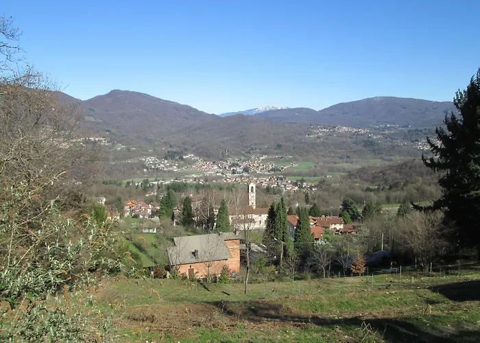 La Casa Del Borgo Oda ve Kahvaltı Brissago-Valtravaglia